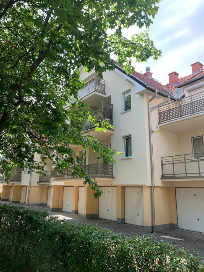 Apartament Klonowa Kolberg Exterior foto